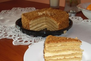 Medovník – Czech Honey Cake